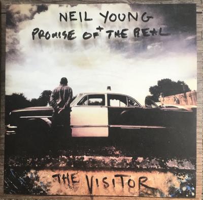 The Visitor (2 Plak) Neil Young